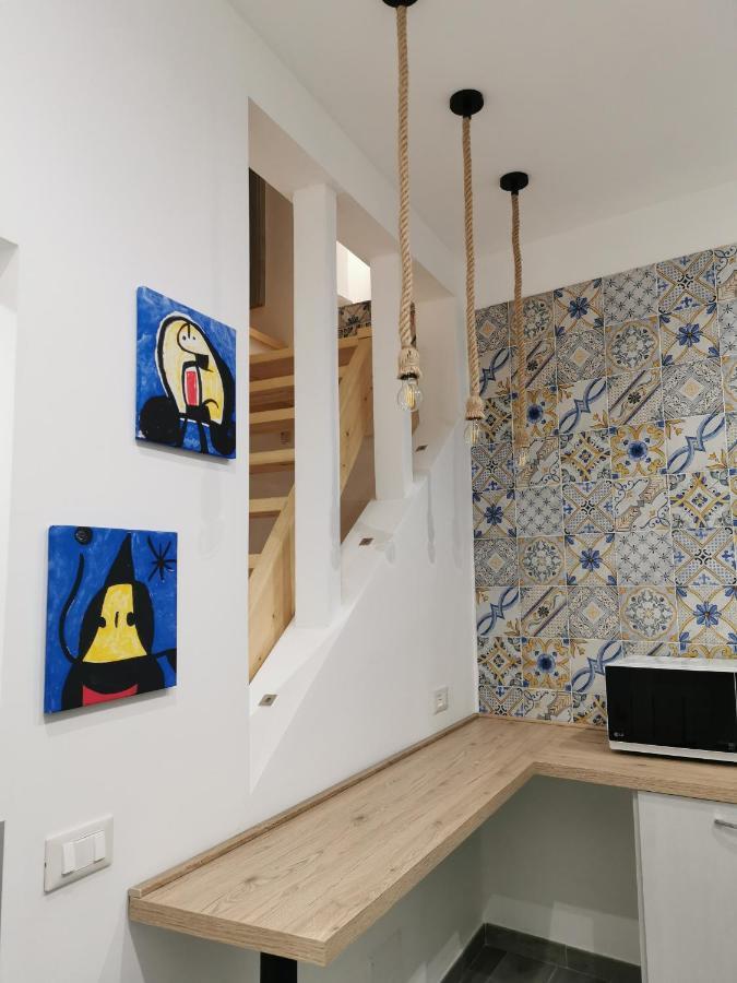 La Piccola Formica Charme Rooms Palermo Luaran gambar