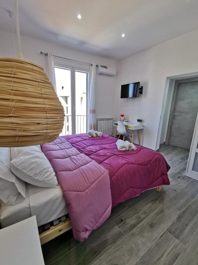 La Piccola Formica Charme Rooms Palermo Luaran gambar