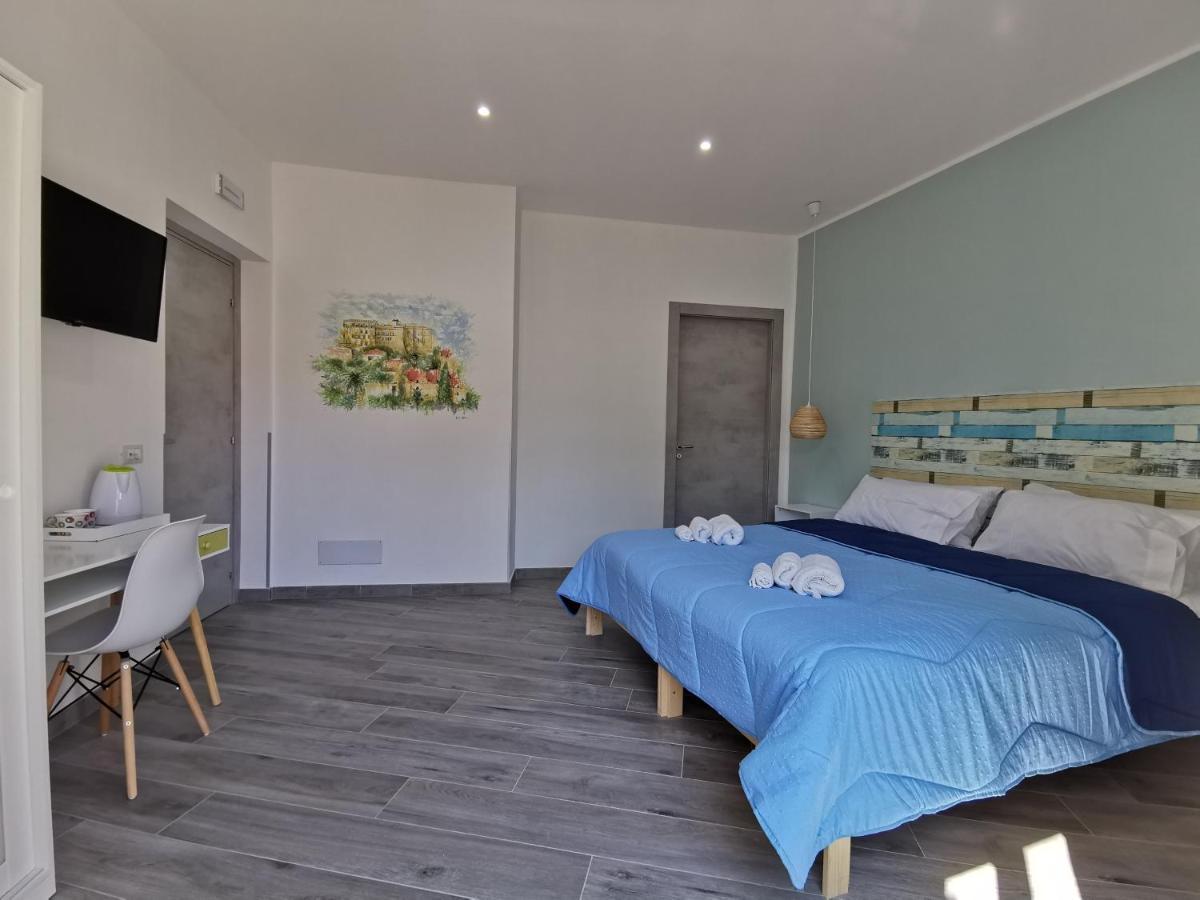 La Piccola Formica Charme Rooms Palermo Luaran gambar