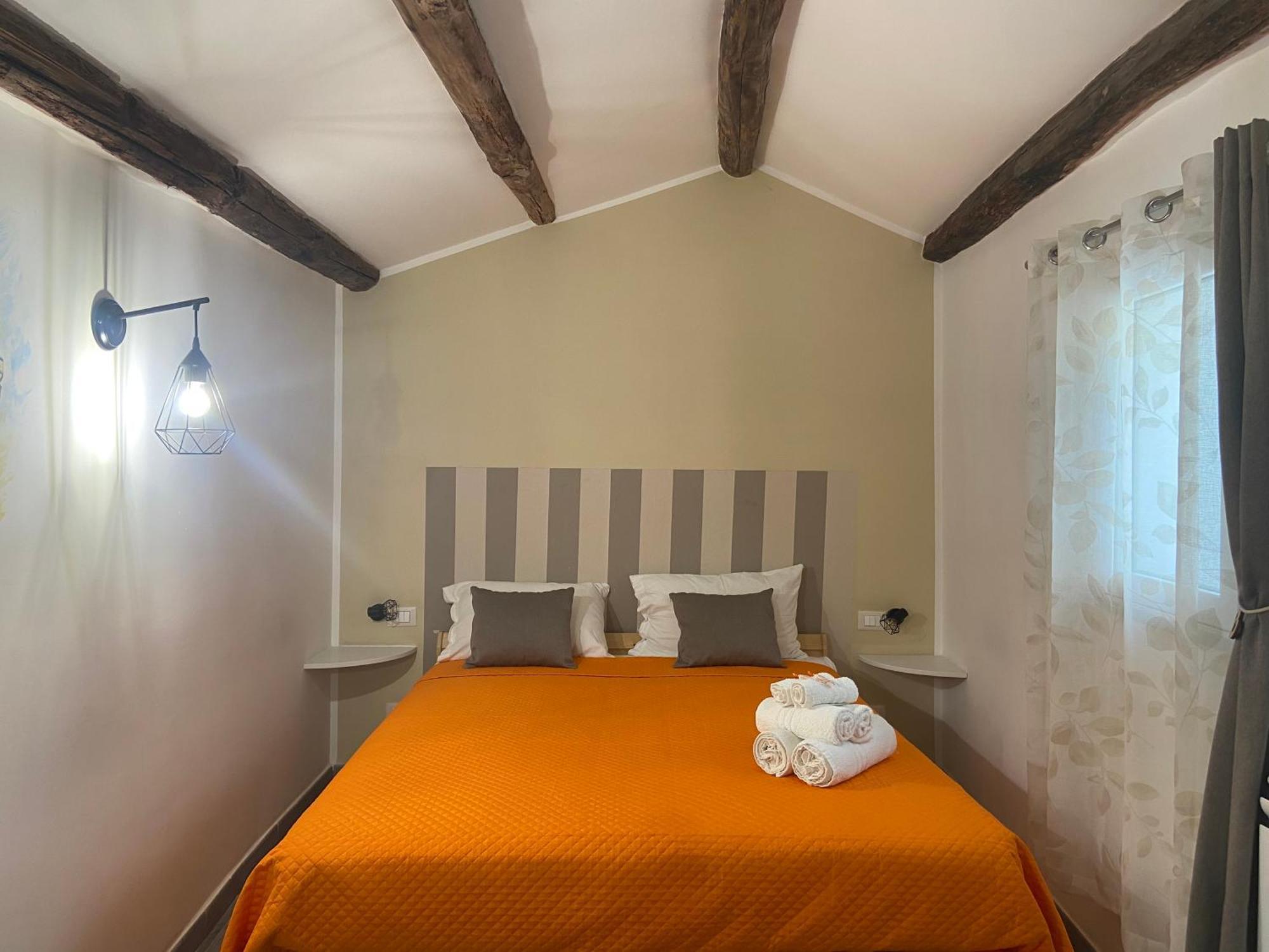 La Piccola Formica Charme Rooms Palermo Luaran gambar